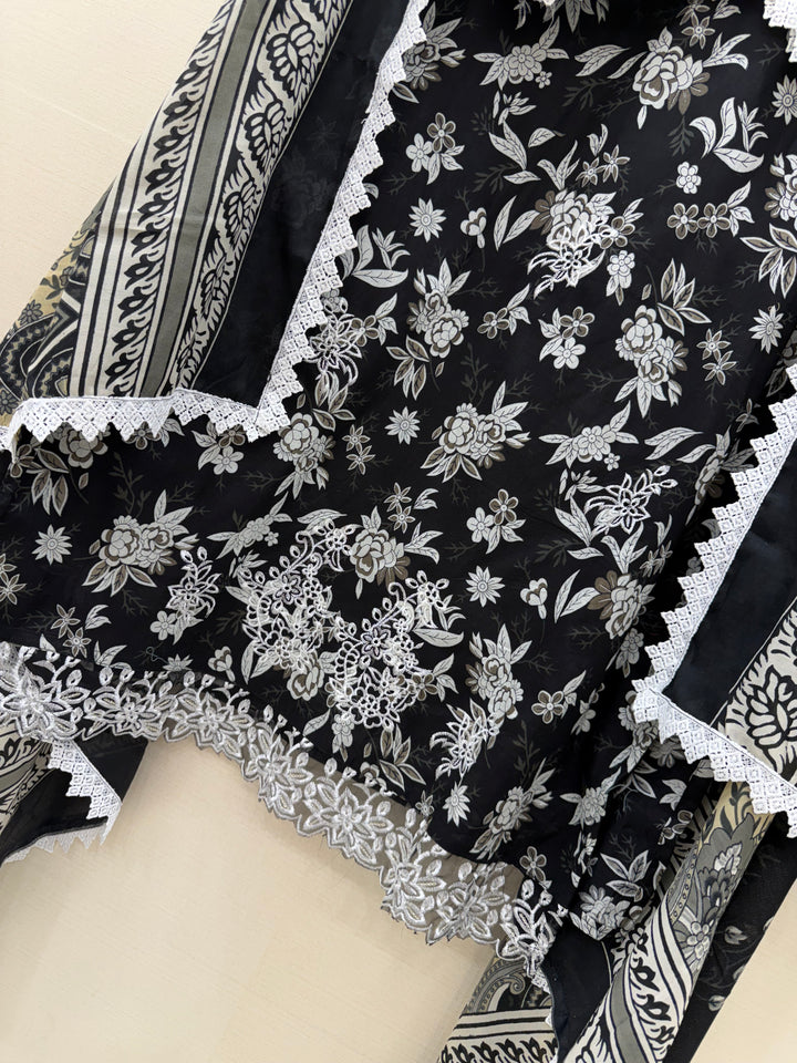 Cotton embroided suit 2941