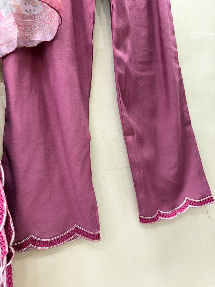 Pakistani Embroidered Suit’s