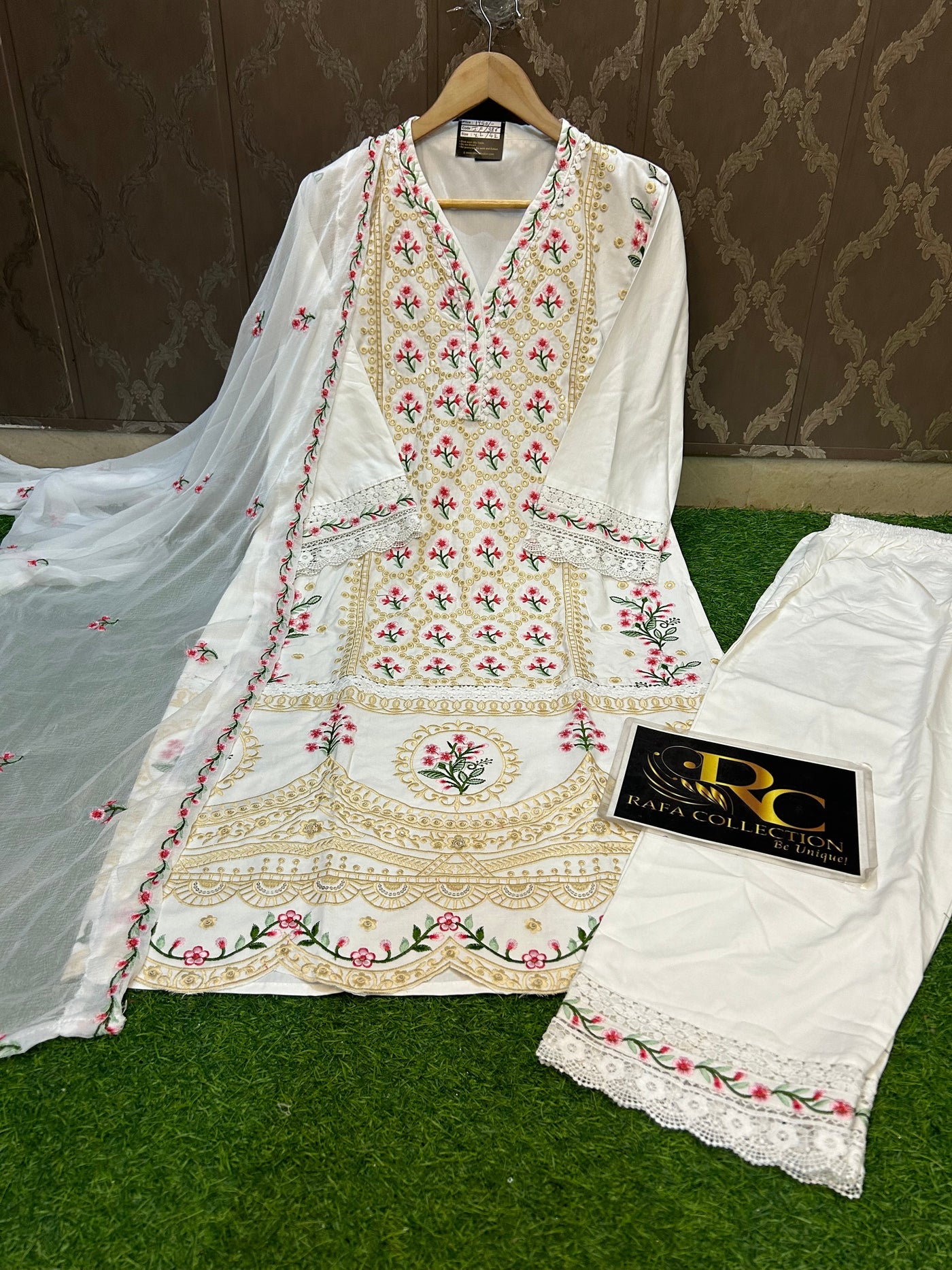 Embroided Formals 913