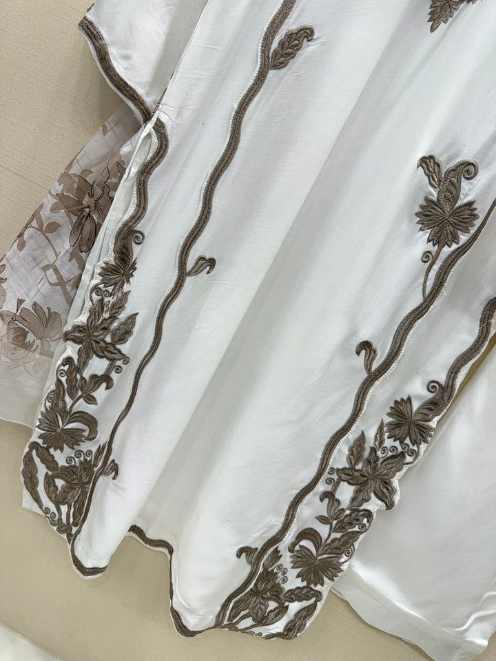 Pakistani Embroidered suits