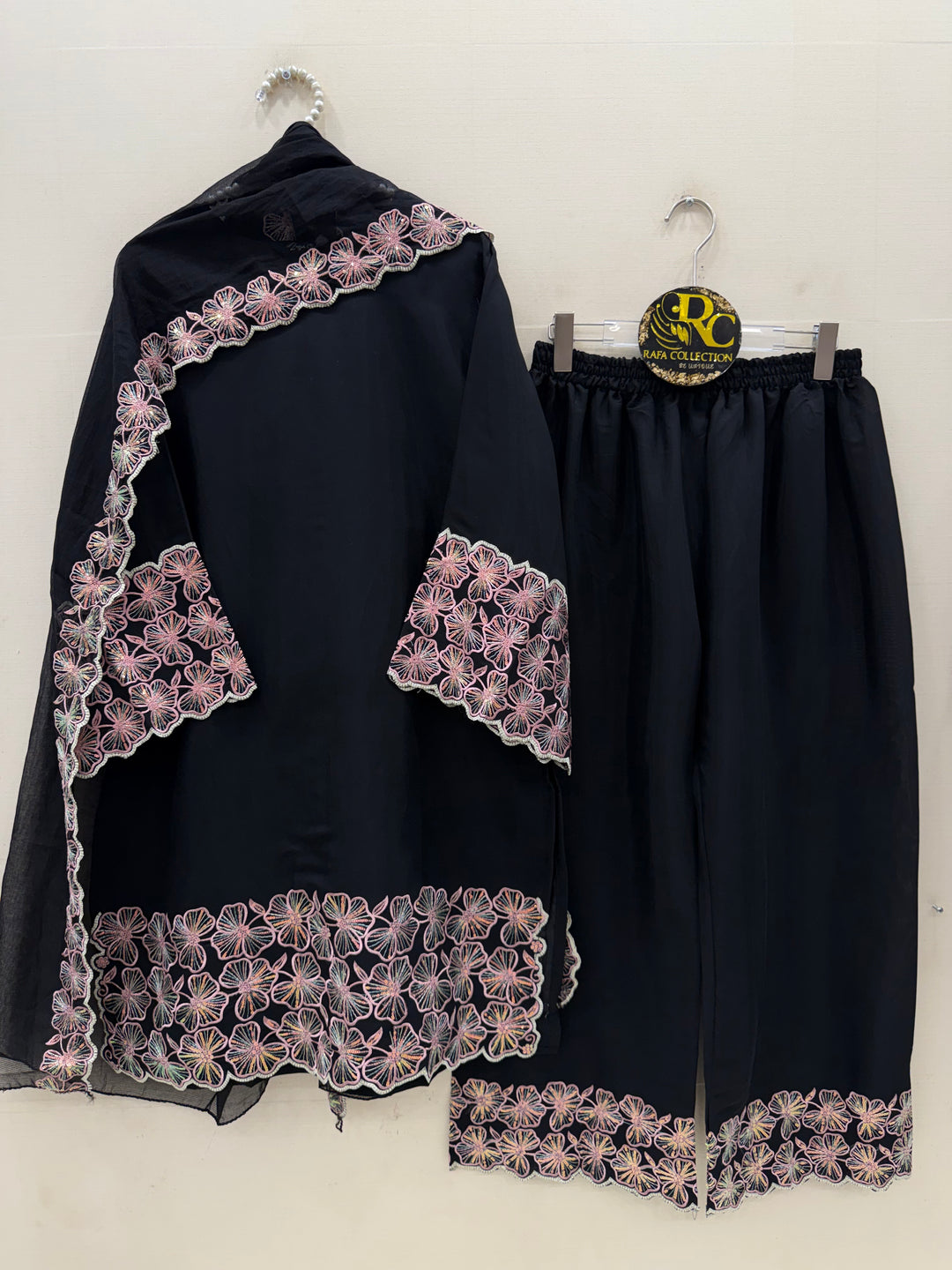 Pakistani Formals Suits