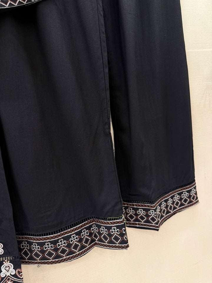 Pakistani Embroidered Suits