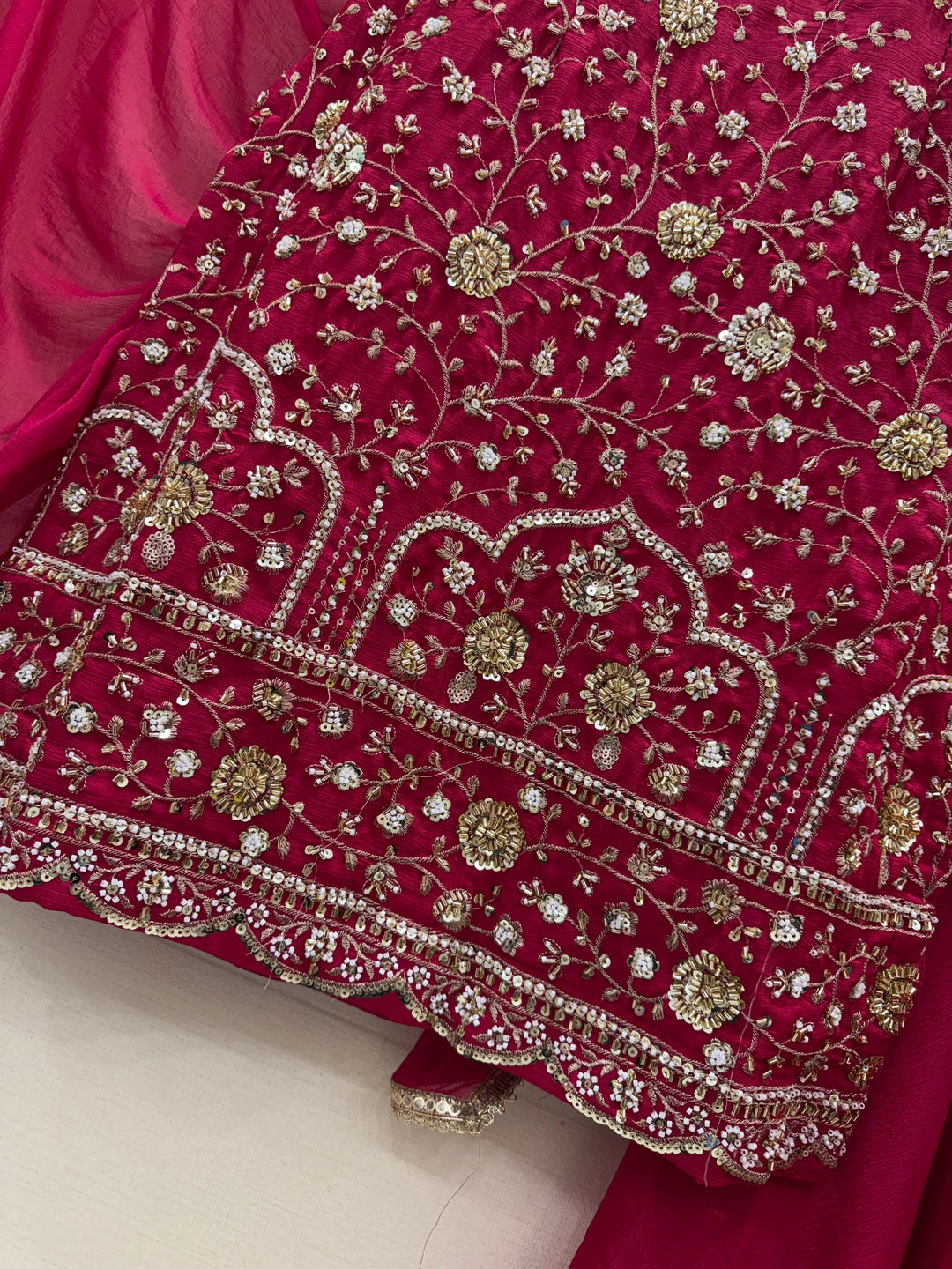 Handwork suits 19311