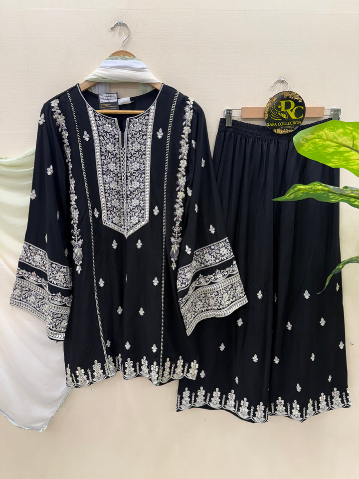 Embroidered Farshi suits 40012