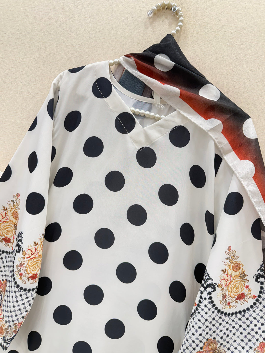 polka dot Suits
