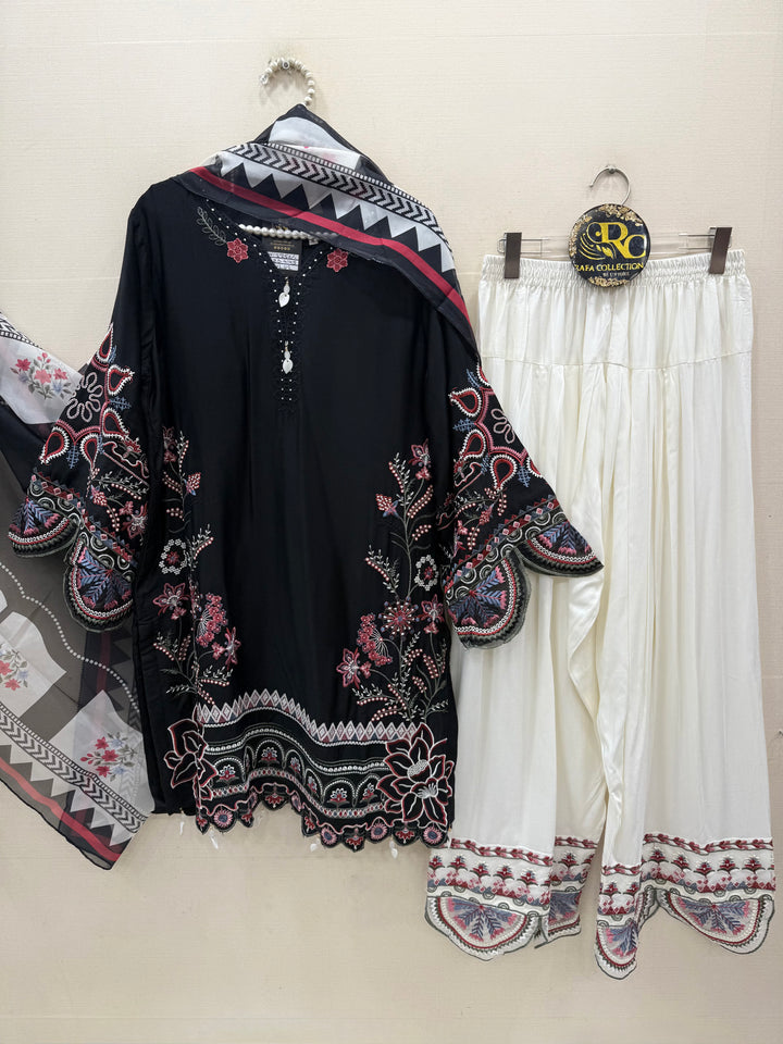 Pakistani Embroidered Suits