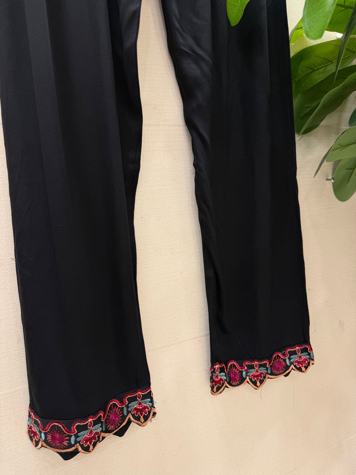 Pakistani long kaftans