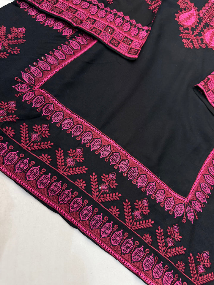 Pakistani embroided suits 3118