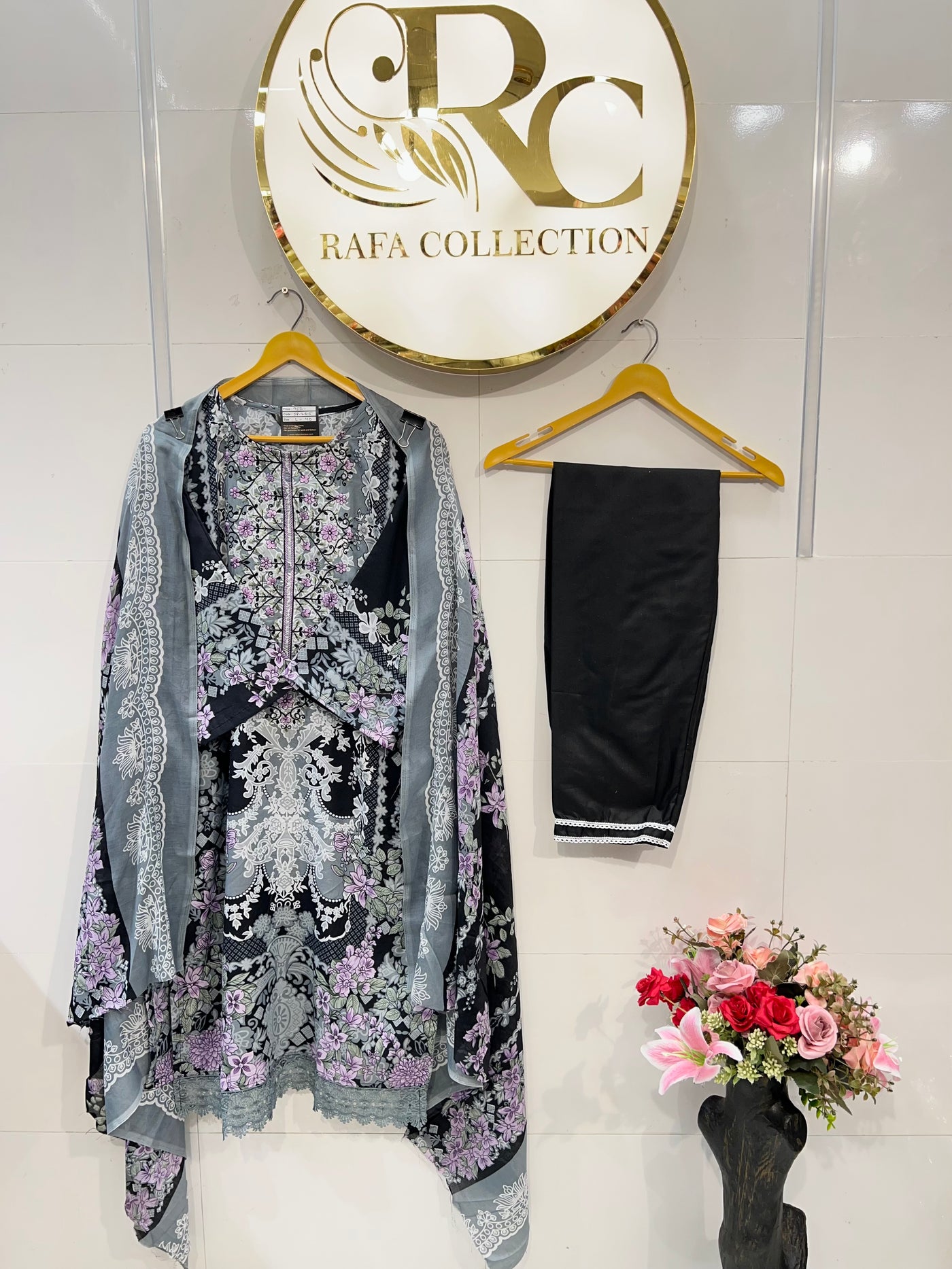 Cotton Embroidered suits 2615