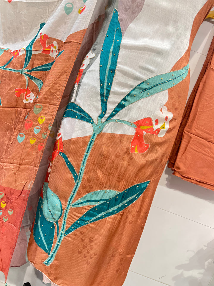 Unstitch suit’s 2306