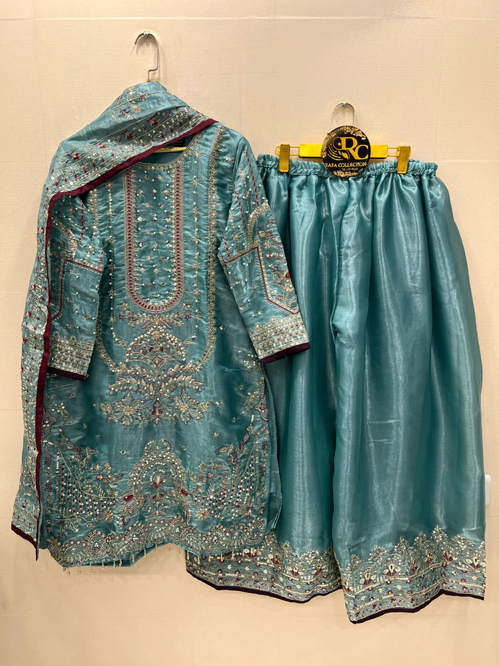 Pakistani ethnic suits 7006