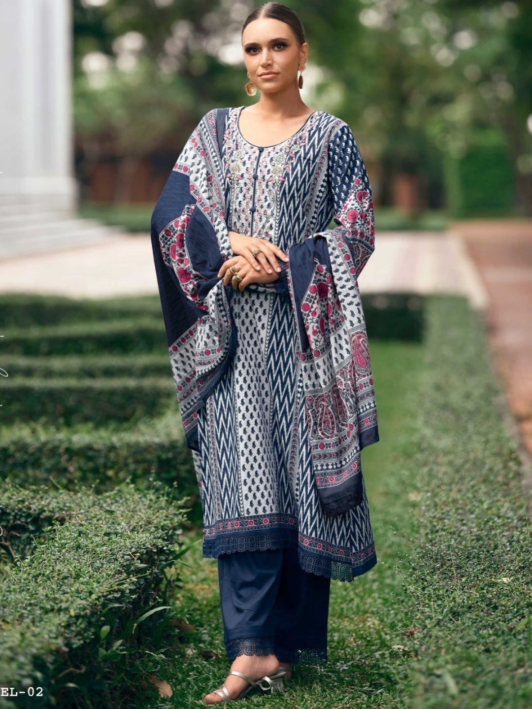The hermitage cotton embroided suits