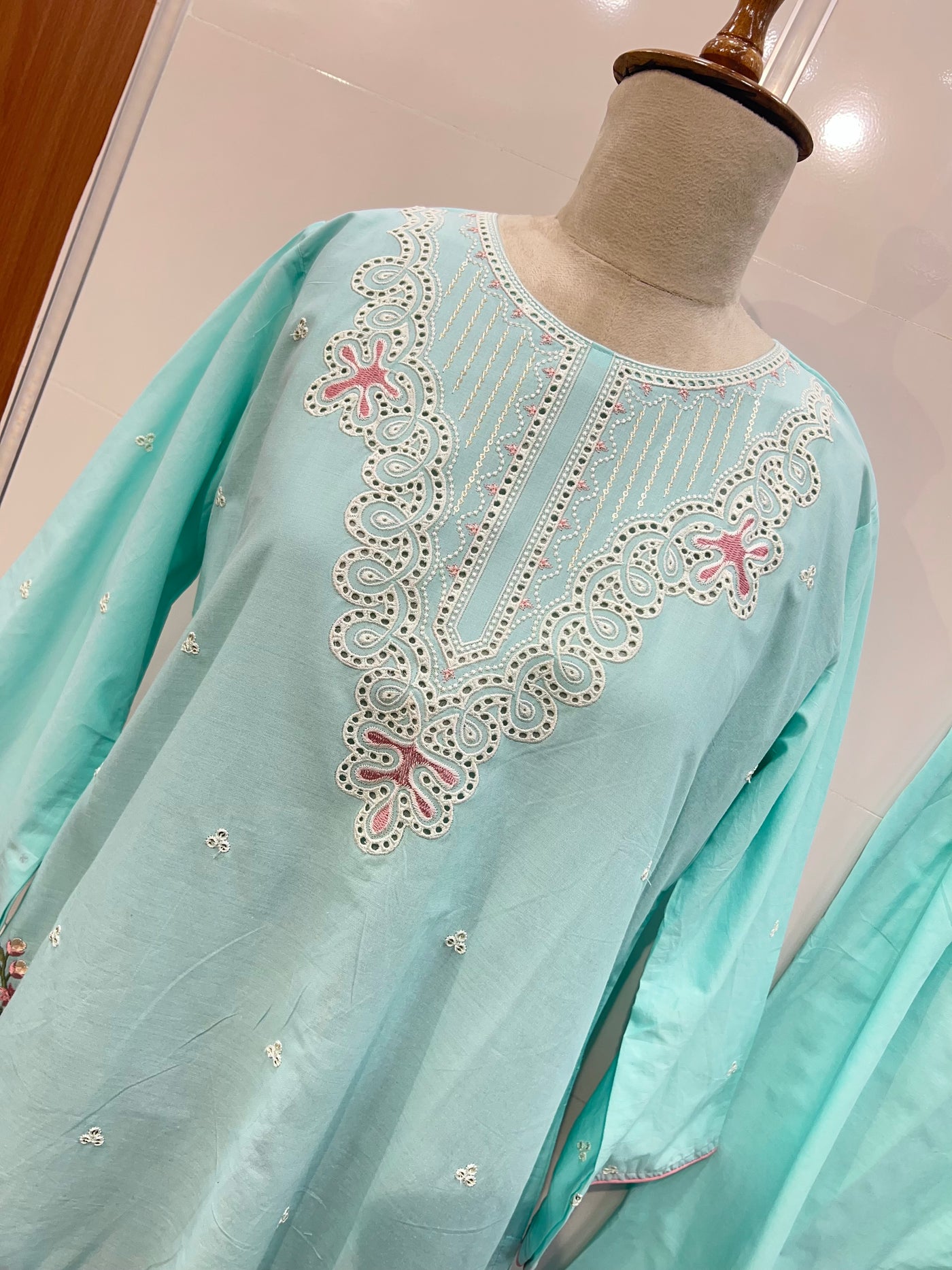 Chikankari co-ord sets 2741