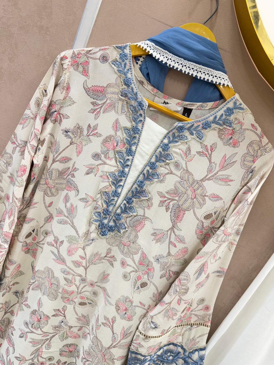 Pakistani formals suits 2807