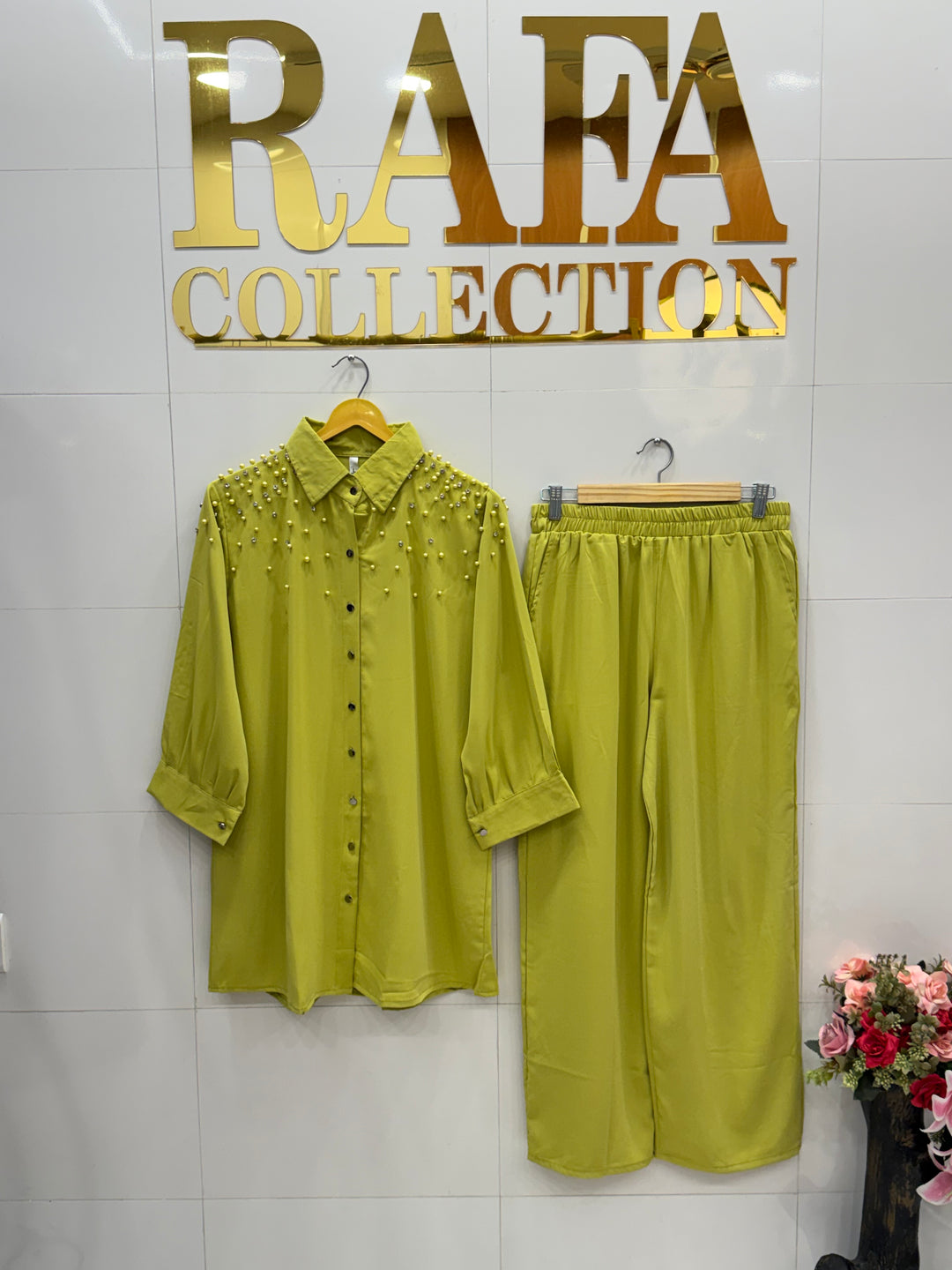 Imported pearl co-ord sets 2845