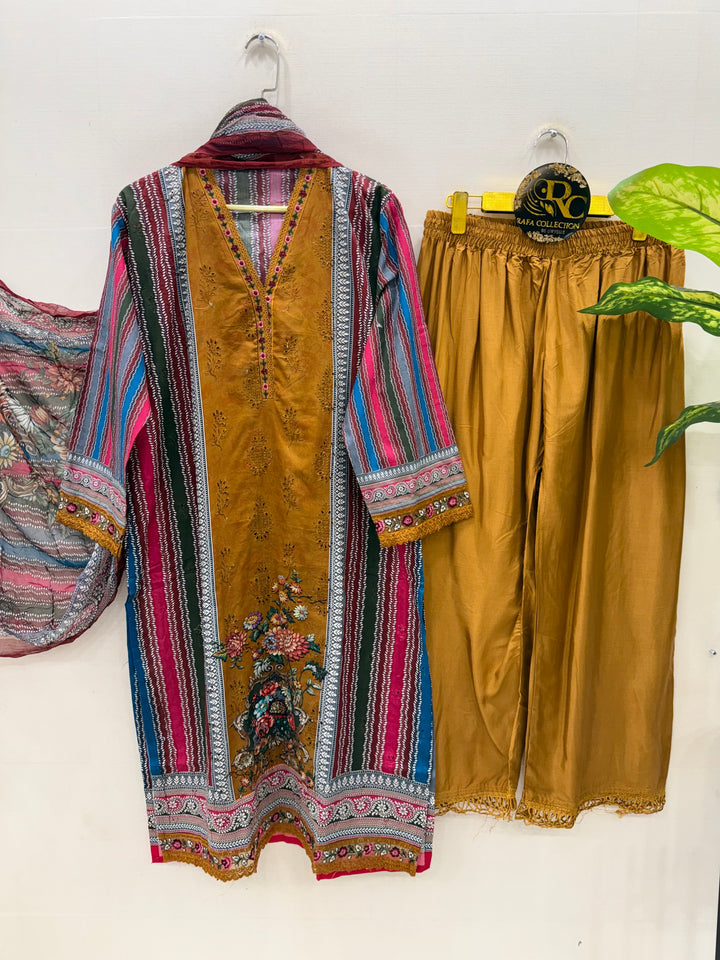 Pakistani chikankari suits