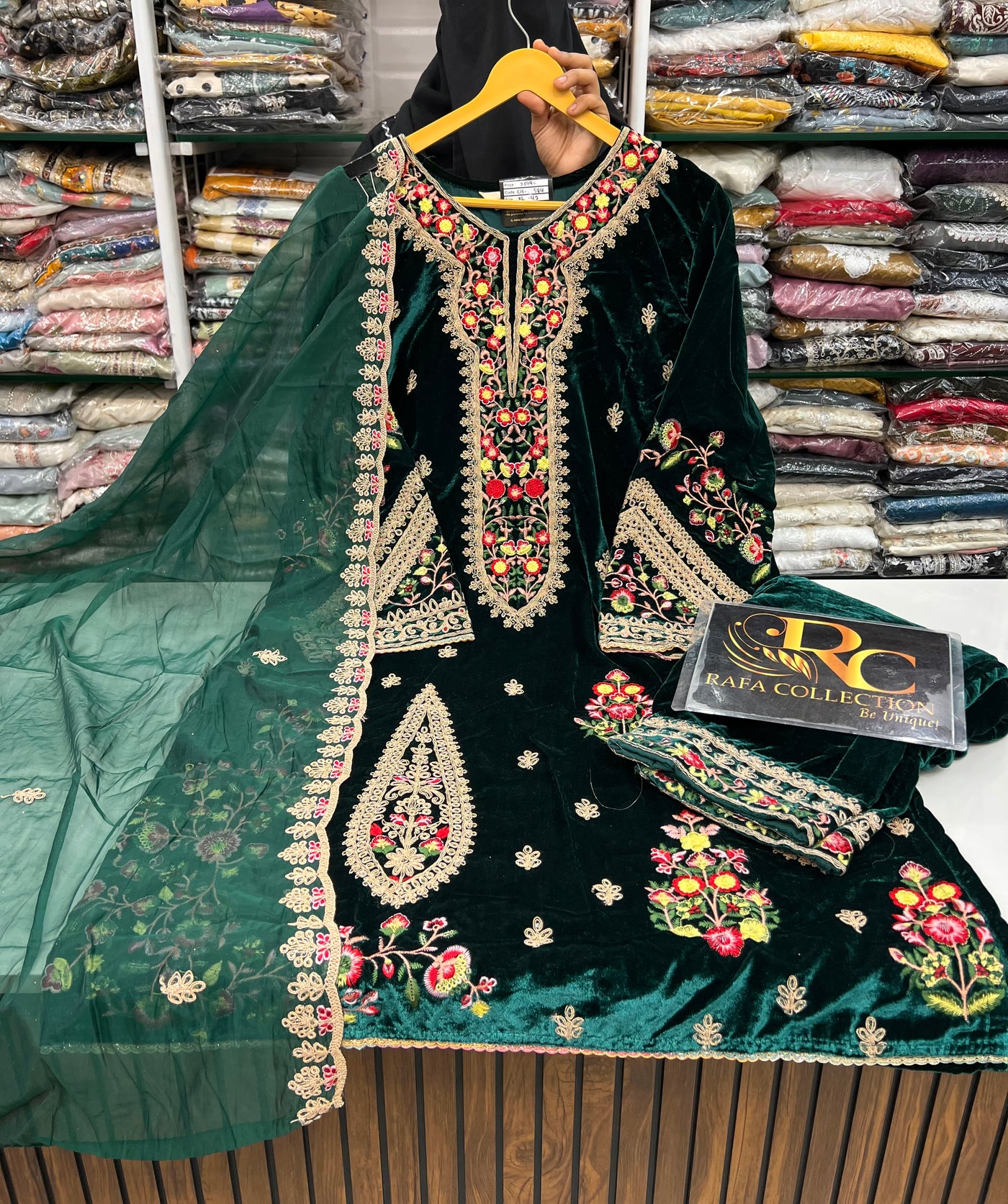 Velvet luxury collection 584