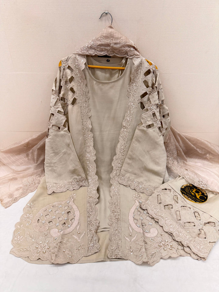 Premium cutwork suit 3017