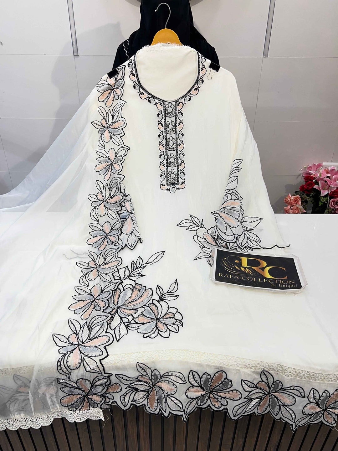 Pakistani Organza suit 5032