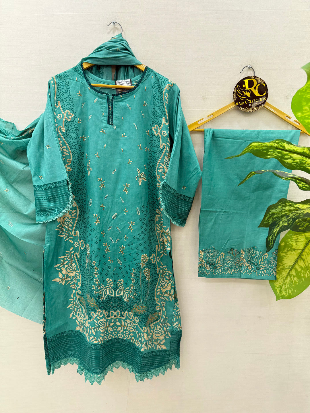 Cotton ready to wear’s suits