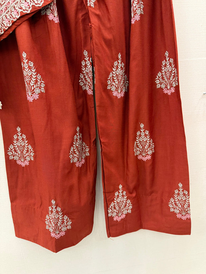 Pakistani Farshi Salwar suits