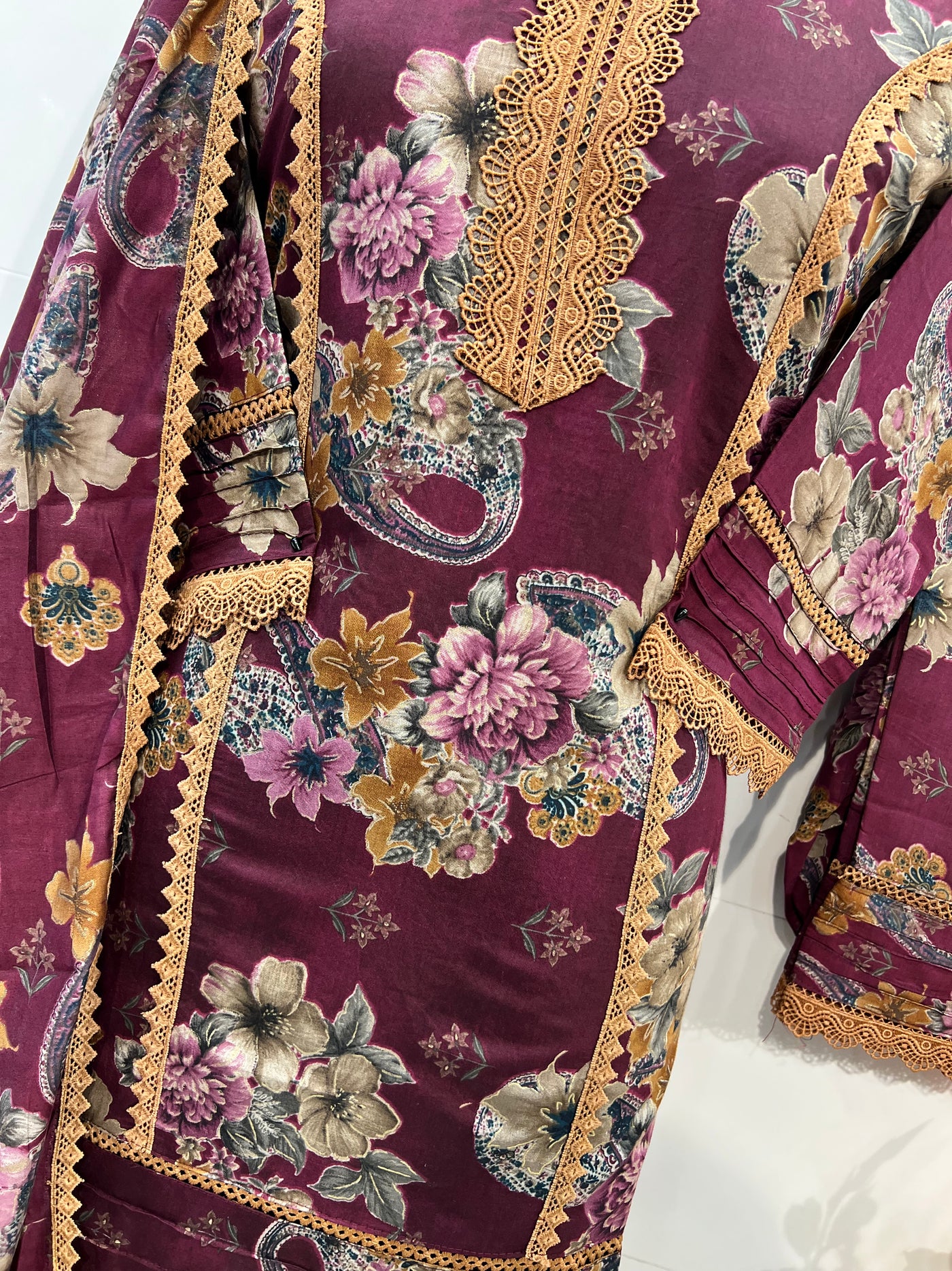 Lace wala suit 2323