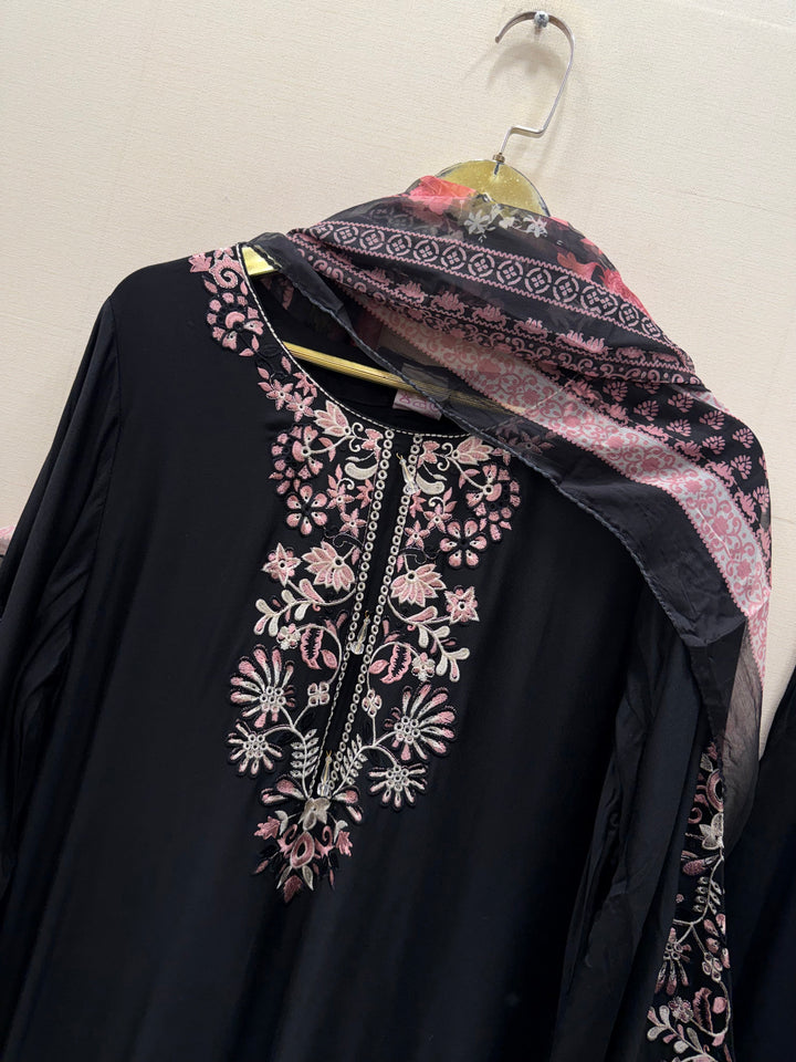 Long Embroidered Kaftans