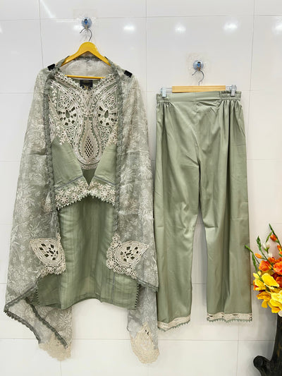 Premium cutwork suit 2668