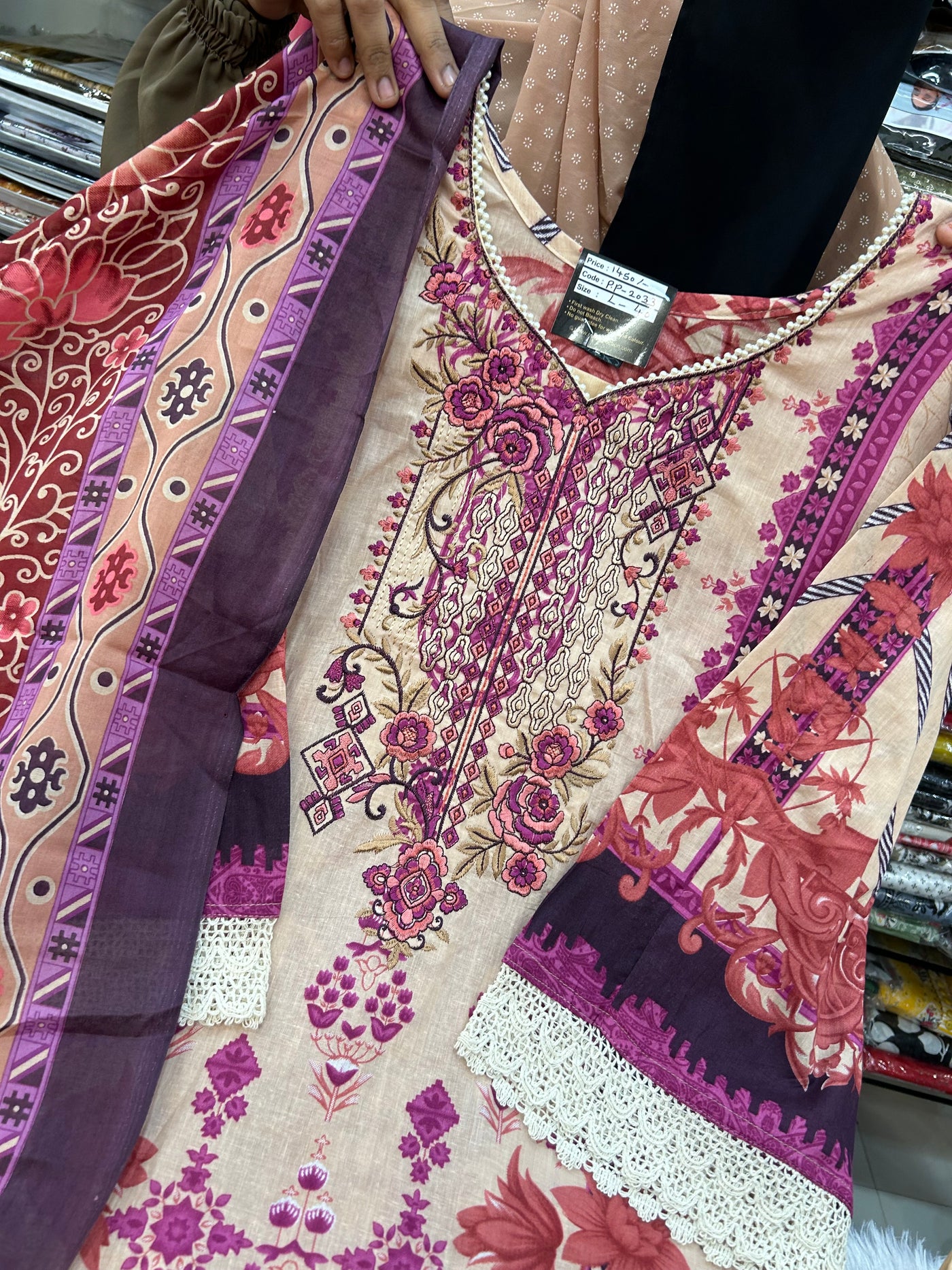 Cotton embroidery kurti set 2033
