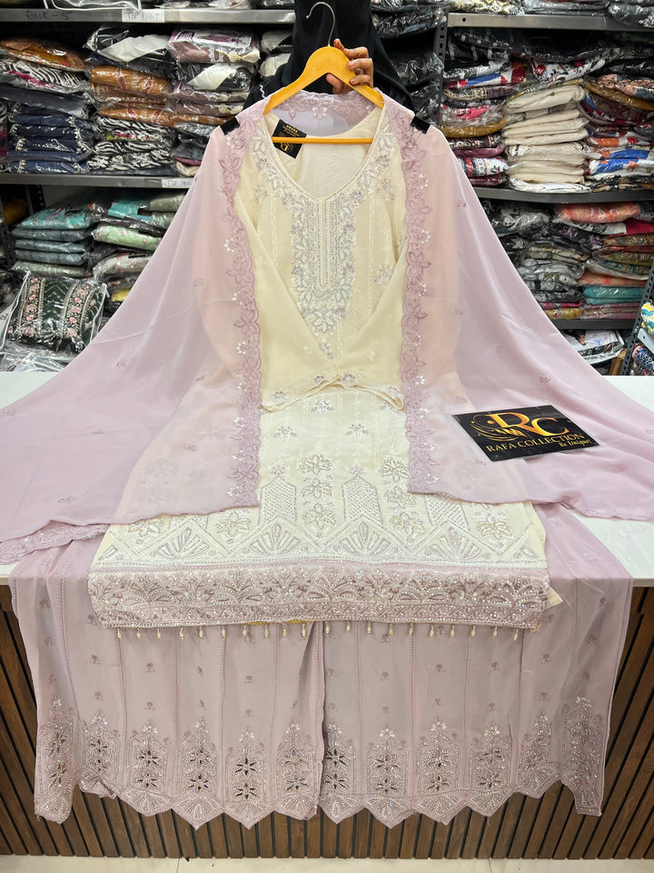 Pakistani party wear suits 2757