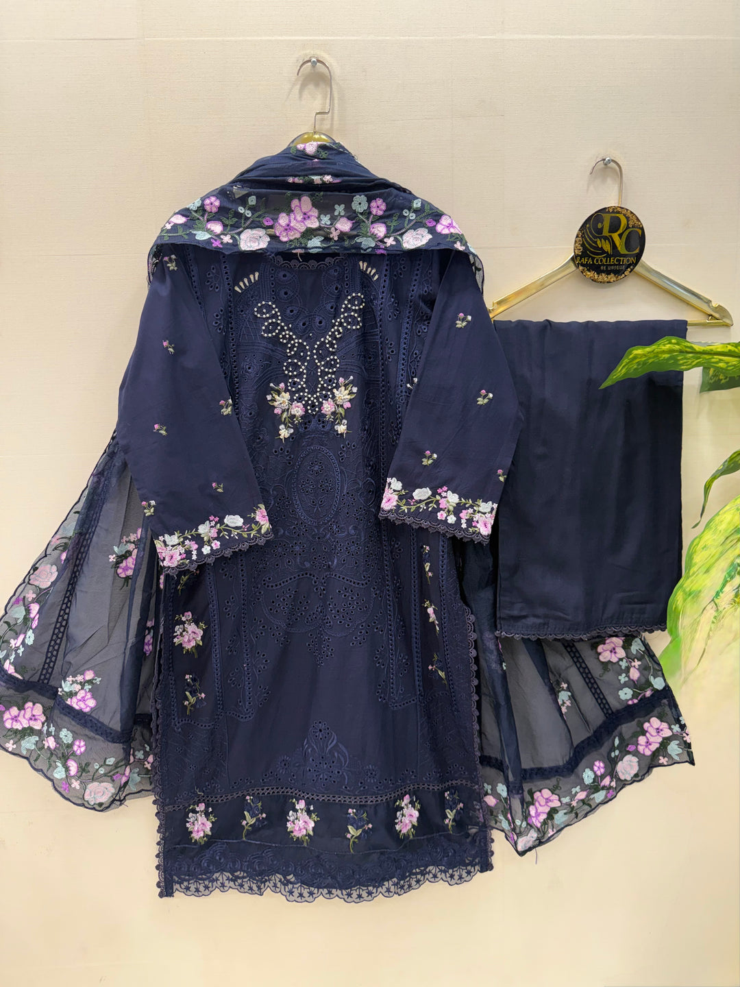 Embroided Pakistani Suits