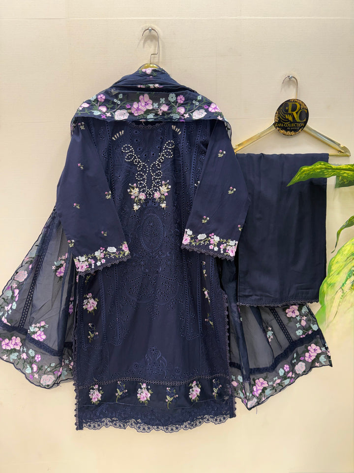 Embroided Pakistani Suits