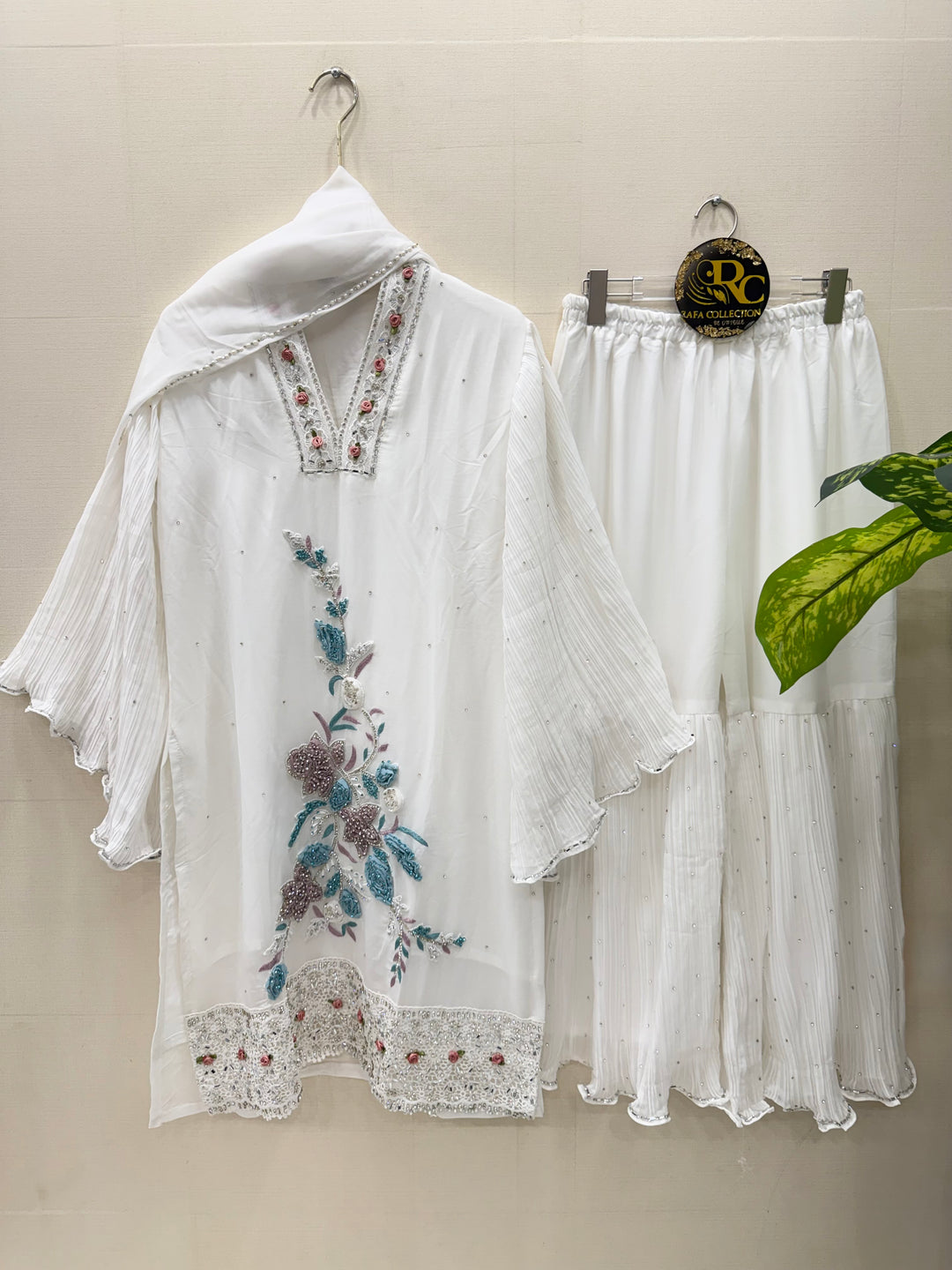 Designer Handwork Garara 28102