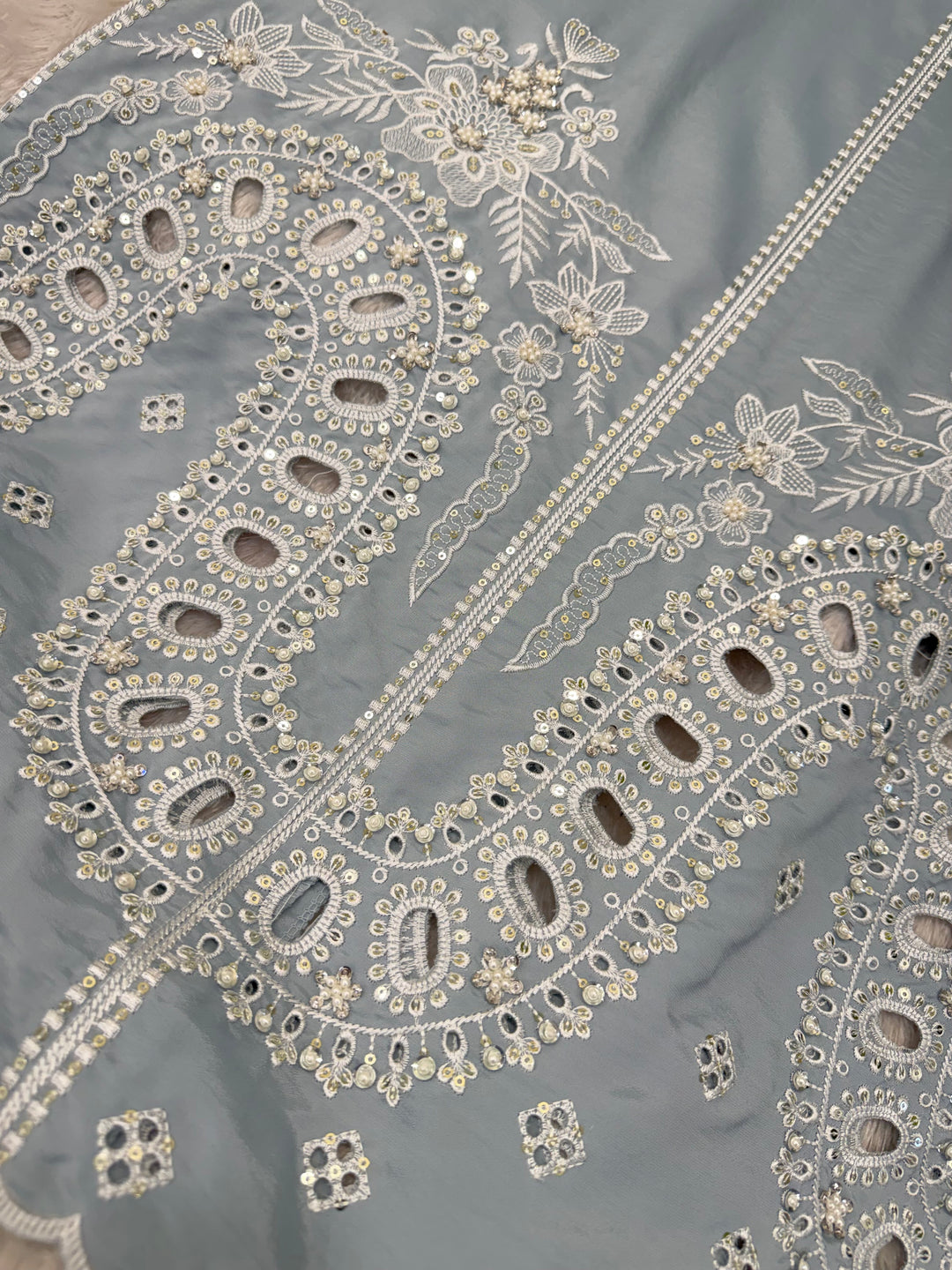 Premium cutwork long suits