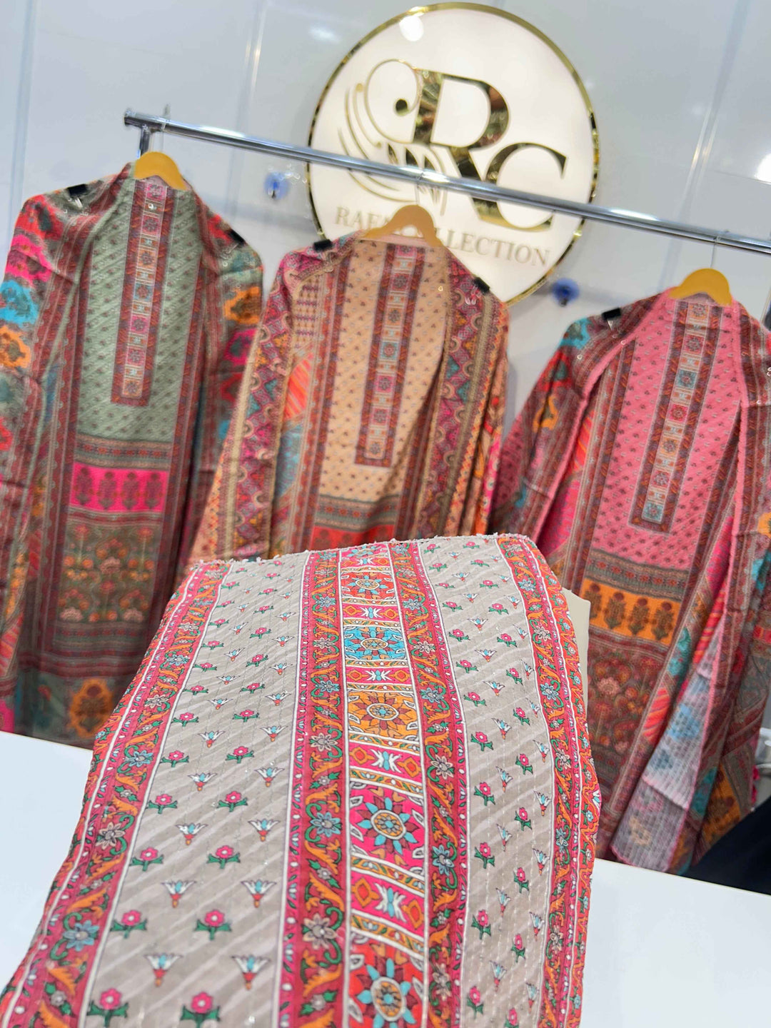 MULTI COLOUR UNSTICH SUIT 2085