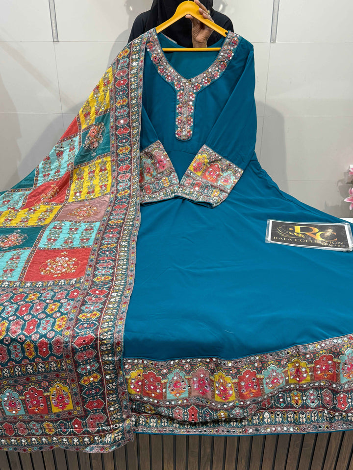 Mahenoor Gown Set 1955