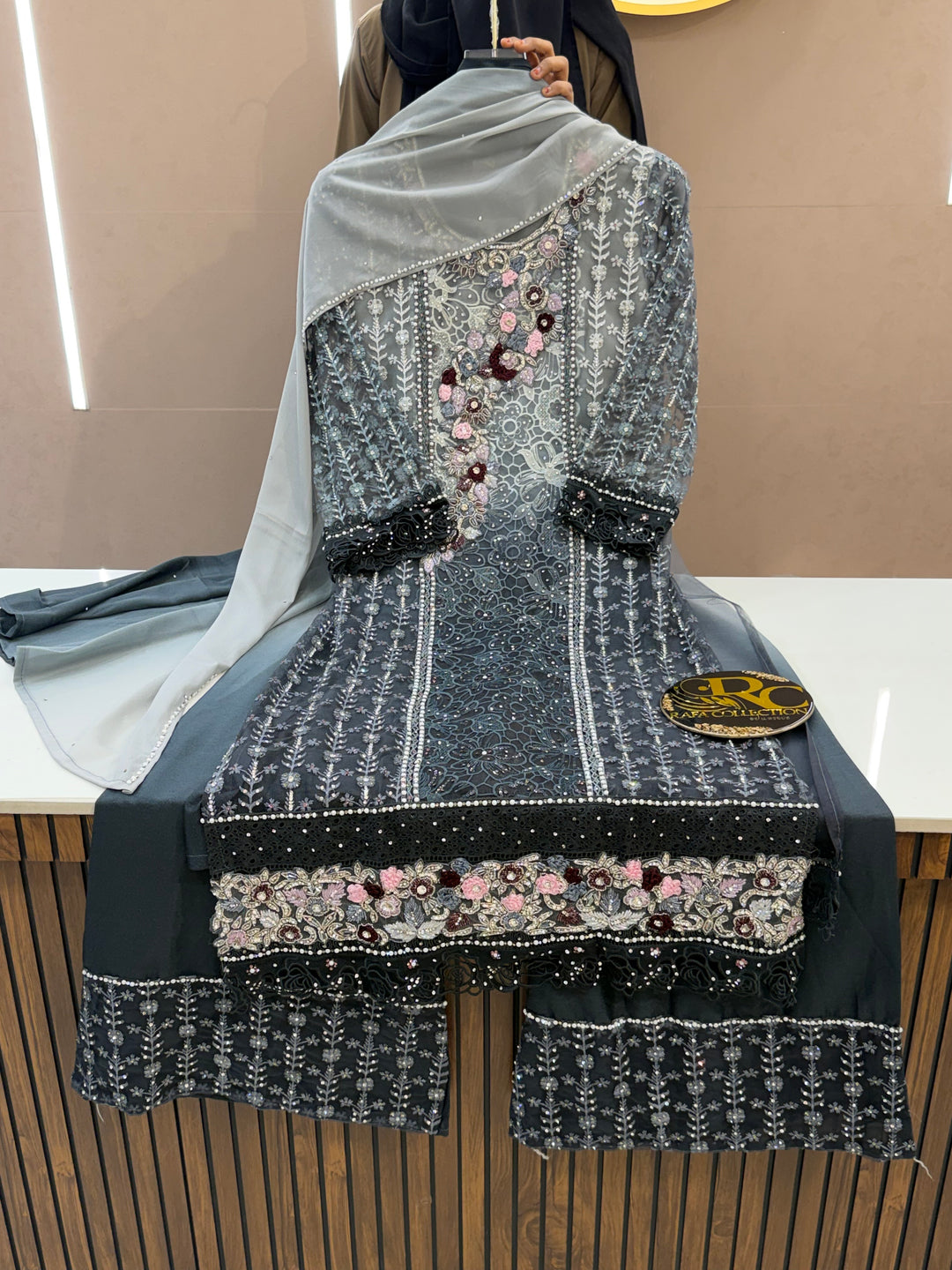 Handwork luxe collection