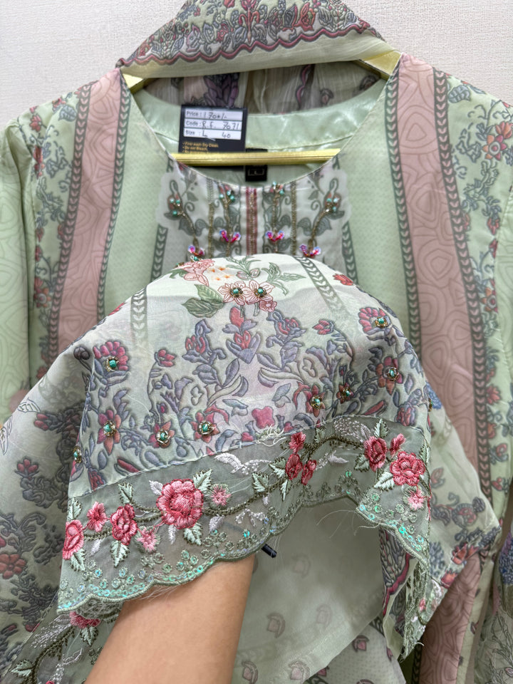 Pakistani handwork suits