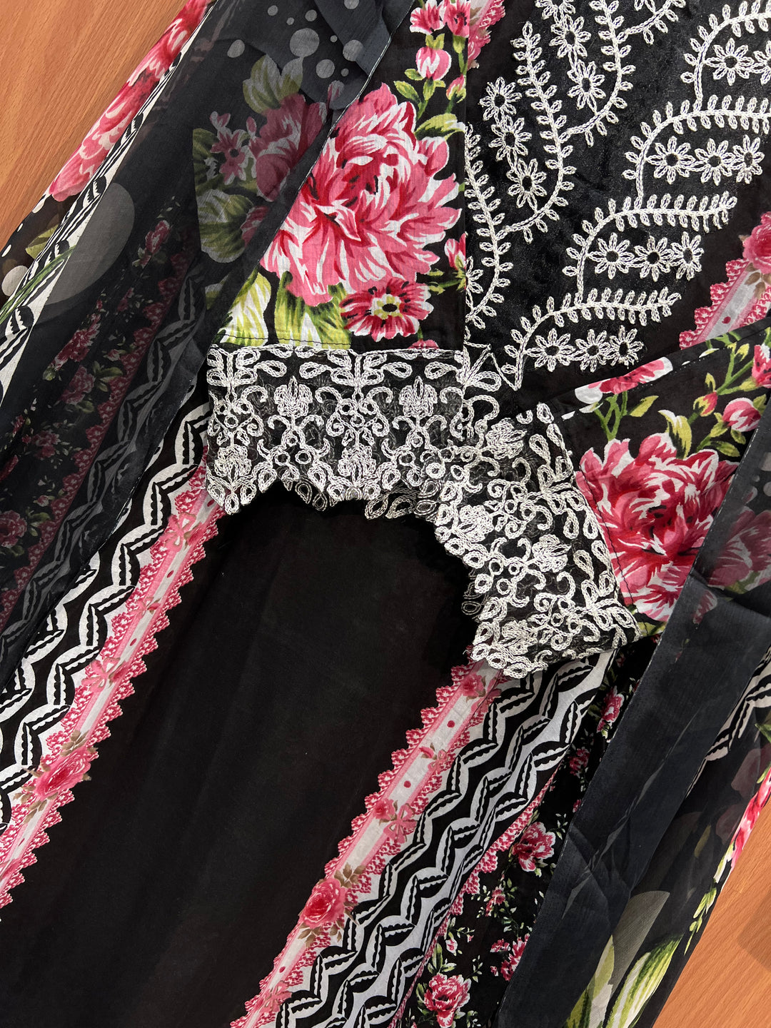 Cotton Embroidered suits 2637