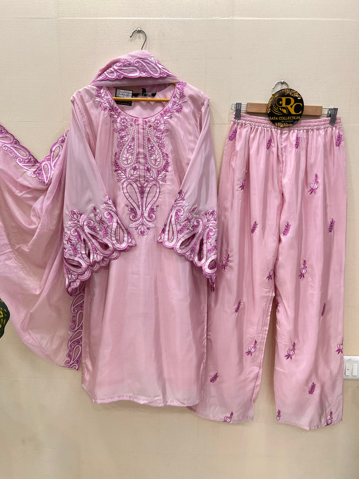 Pakistani Formals suits 3000