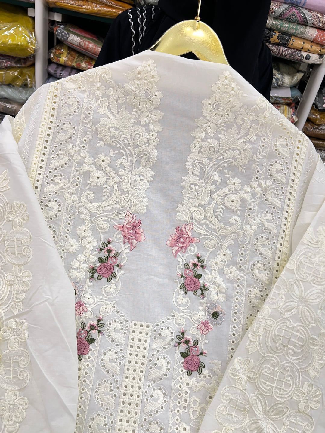 Pakistani unstitch suits 129667