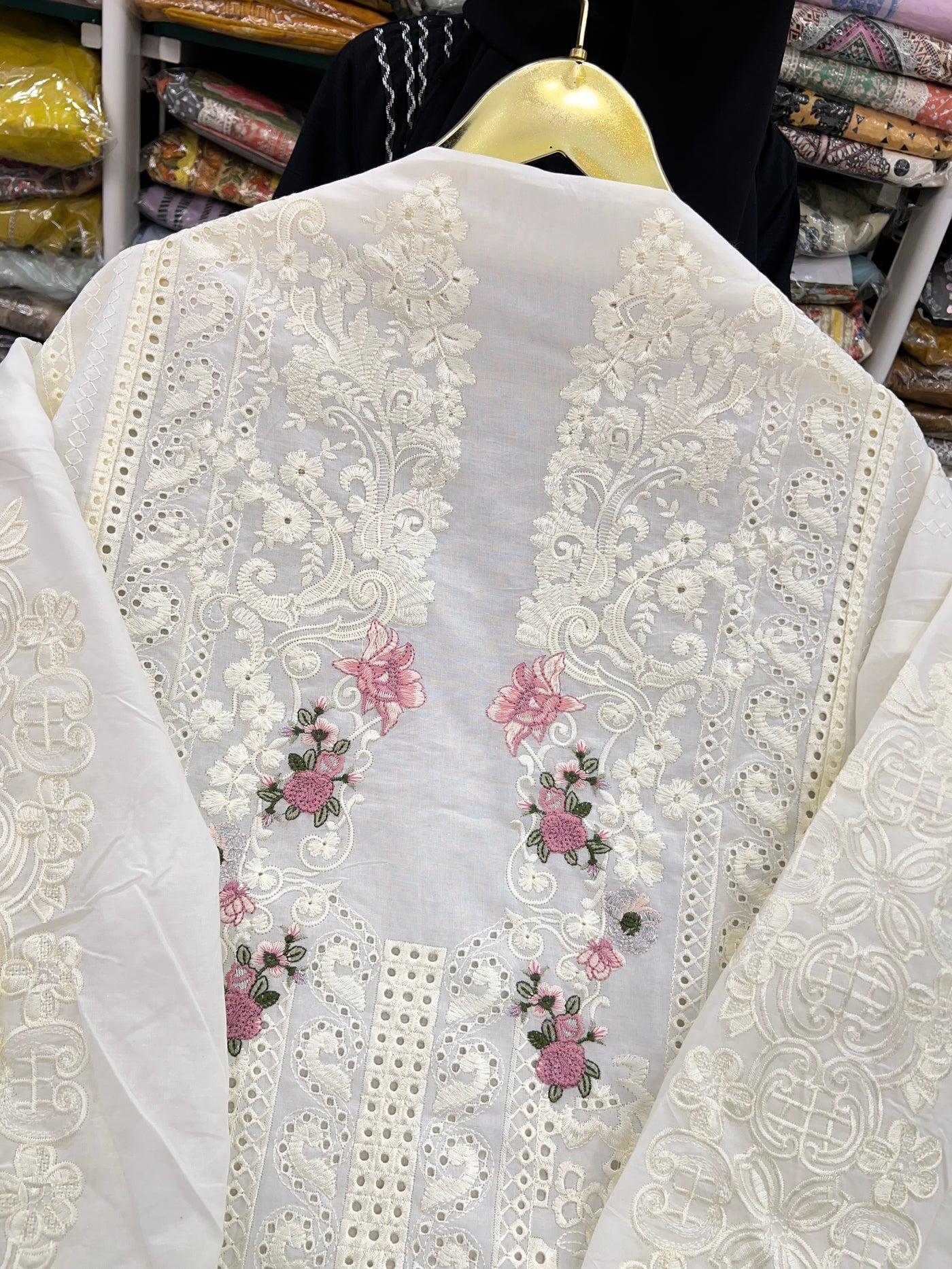 Pakistani unstitch suits 129667