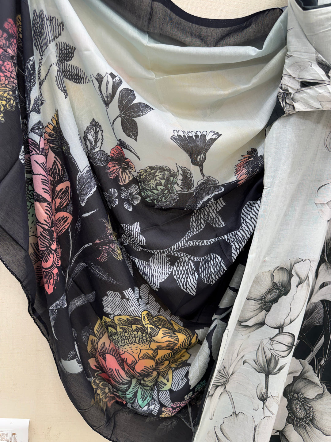 The hermitage cotton suits