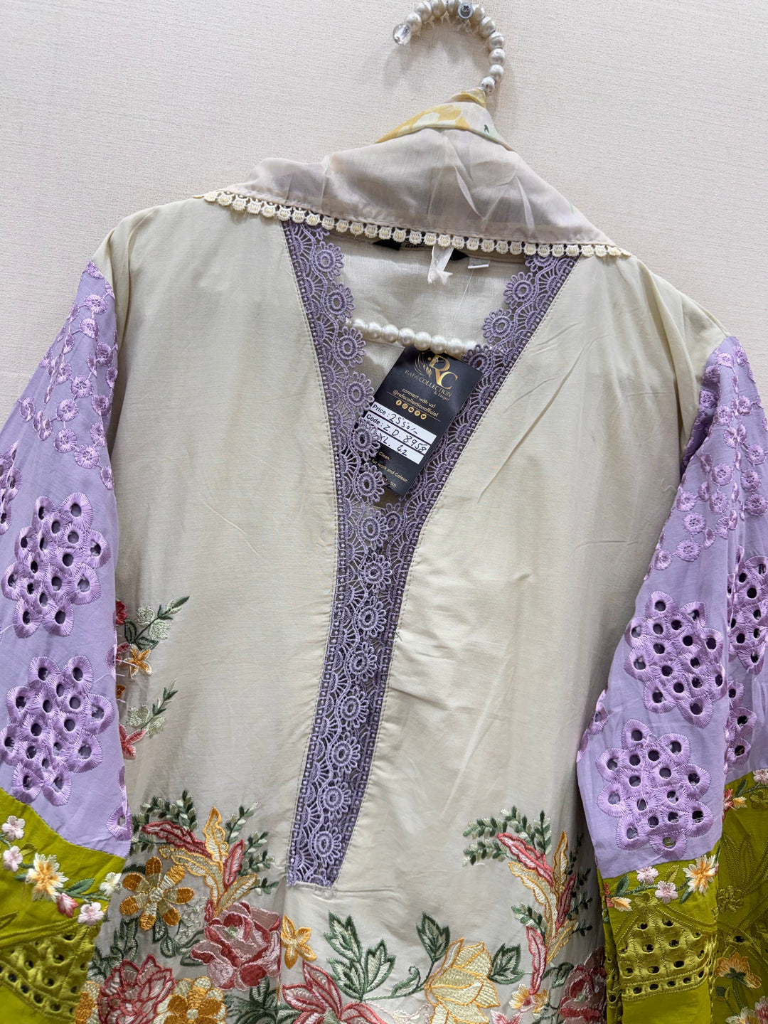 Pakistani Chikankari Suits