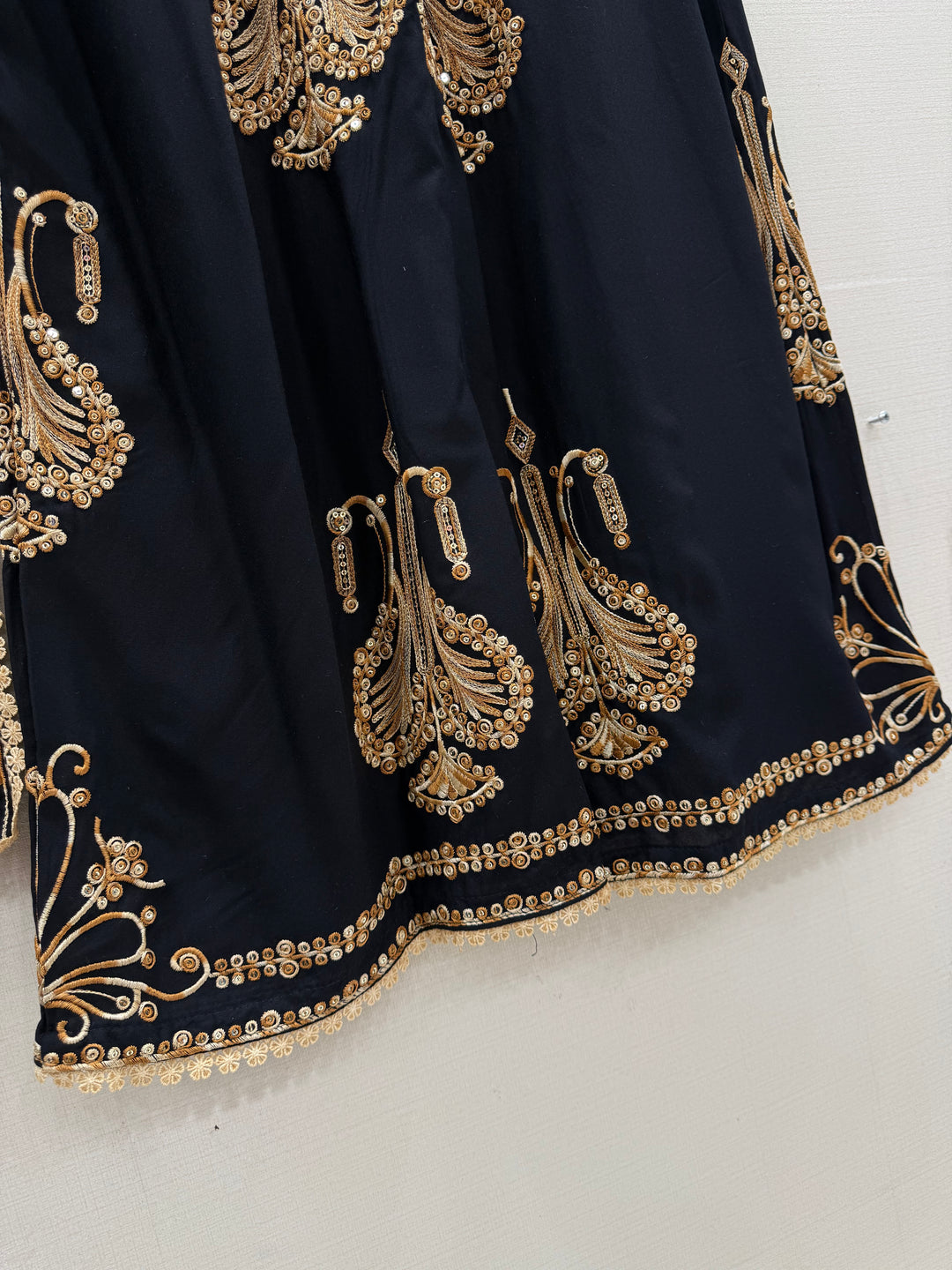 Embroided Pakistani suits
