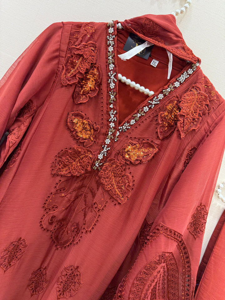 Embroidered suits 2959