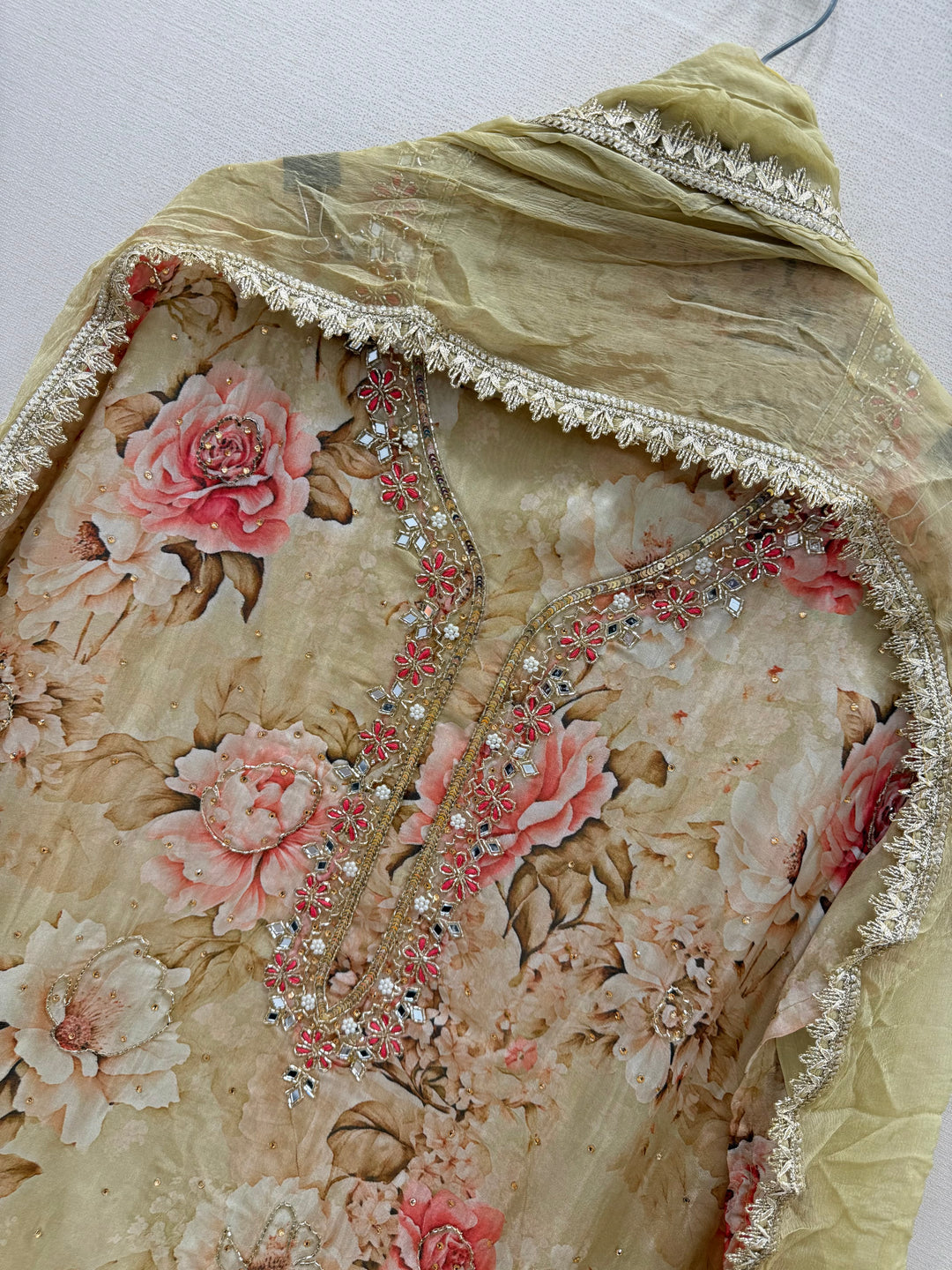 Organza unstitched suits  5622