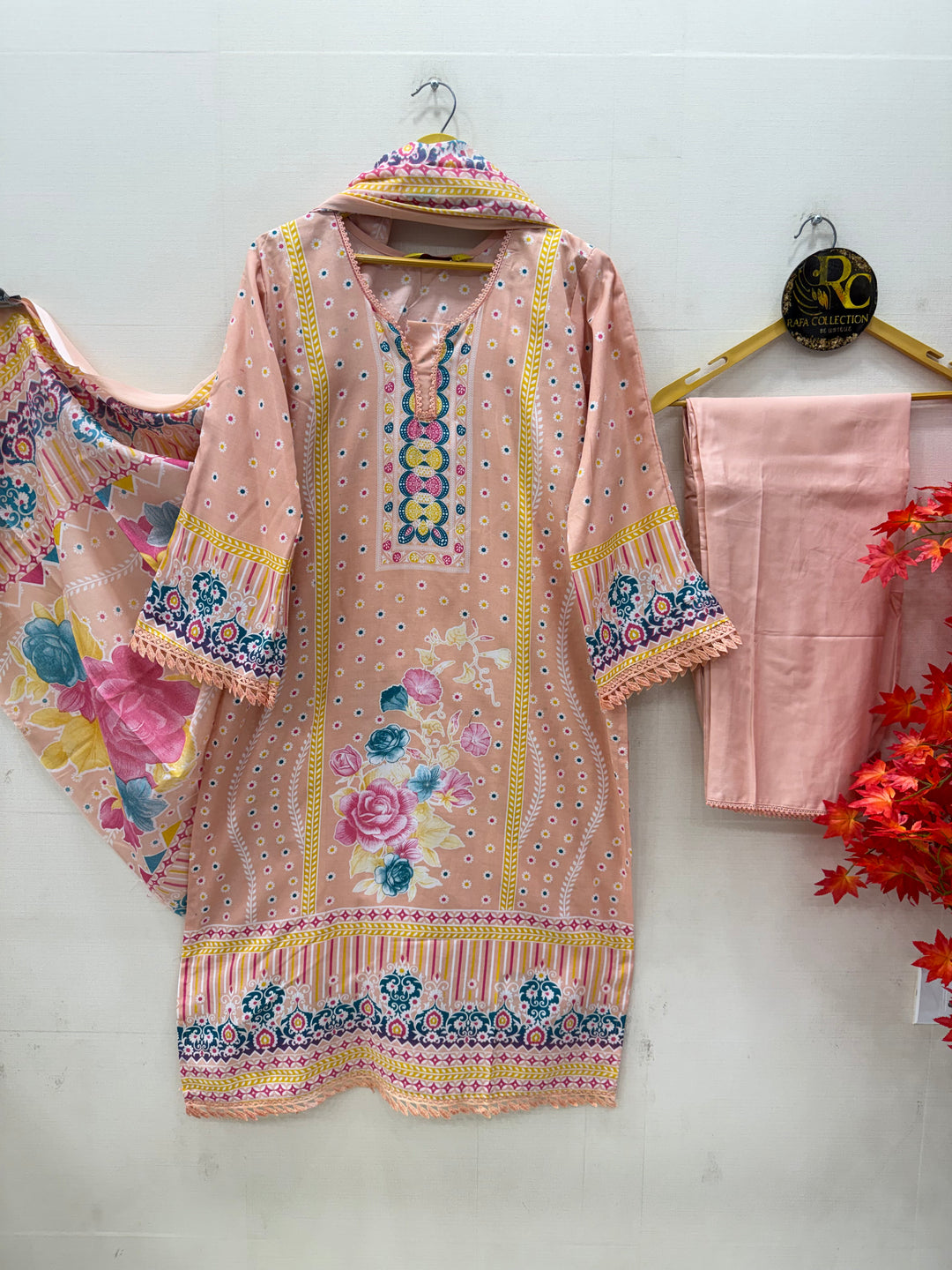 Semi cotton printed suits