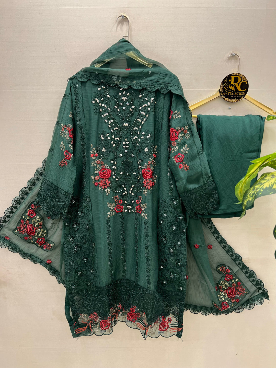 Pakistani Formals suits