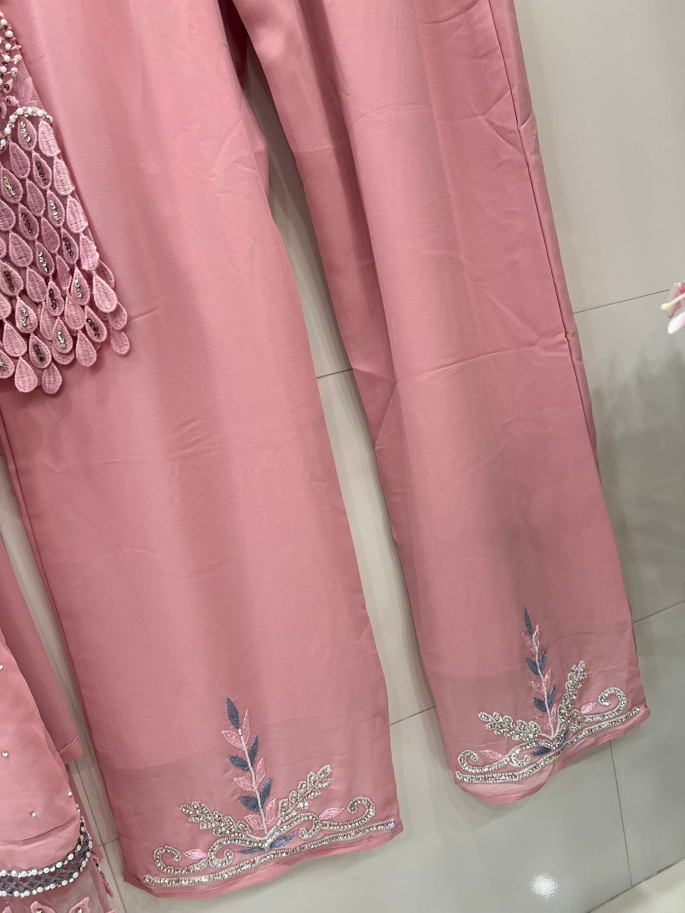 Wedding handwork collection 281012